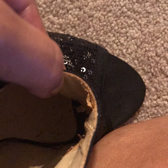 BOGO 1/2 OFF: 3 1/2” black heels with a bling - Picture 8 of 8